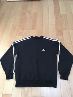 adidasメンズスウェットのサムネイル