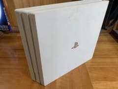 PS4Pro 本体　CUH-7200B B02(ホワイト)のサムネイル