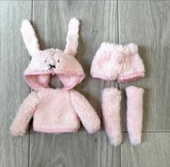リカちゃん服　ハンドメイド　うさぎパジャマのサムネイル