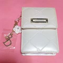 Pinky&Dianneシガレットケース(ホワイト)のサムネイル