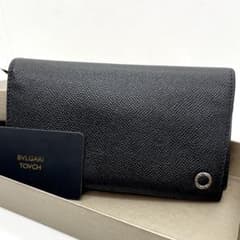 極美品/現行✨ブルガリ 長財布 ビーゼロワン 二つ折り サークルロゴ バイカラー 極美品/現行✨ブルガリ 長財布 ビーゼロワン 二つ折り サークルロゴ