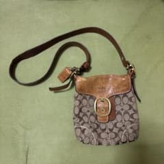 COACH シグネチャー ショルダーバッグのサムネイル
