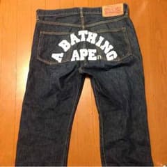エイプ バックロゴ ジーンズ 値下げ中のサムネイル