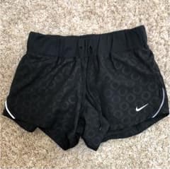 NIKE ナイキ ☆ショートパンツのサムネイル