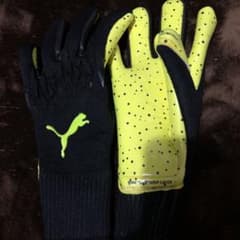 プーマサッカーGKグローブ　まとめ売りのサムネイル