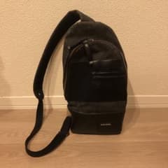 DIESEL ボディバッグのサムネイル
