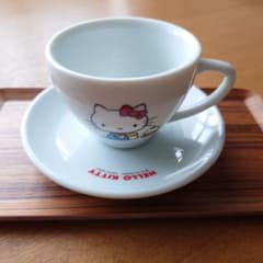 サンリオ Hello Kitty カップ＆ソーサー 2003年 ハローキティ - メルカリ