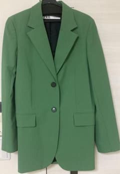 美品　zara テーラードジャケットのサムネイル