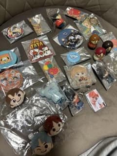 BT21 BTS merchandise bundle: keychains and badges.