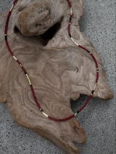 【sulo jewelry】ボルドービーズネックレス ゴールド 秋コーデのサムネイル