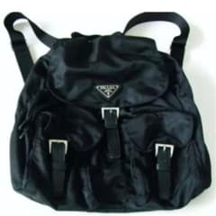 PRADA プラダ リュックのサムネイル
