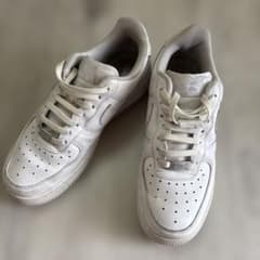 NIKE AIR FORCE 1 エアフォース ホワイト スニーカー 24cmのサムネイル