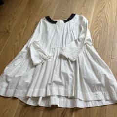 MAGALI くるみボタンのフレアブラウス - メルカリ