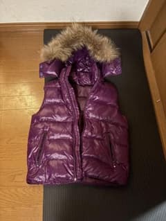 紫色ファー付きダウンベストのサムネイル