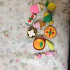 分解できる消しゴム＆ミニ消しゴムセットのサムネイル