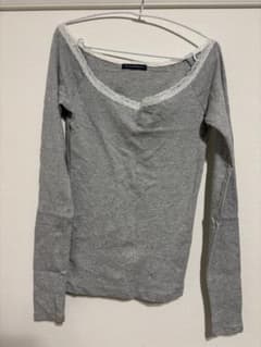 Brandy Melville レーストリム 長袖カットソーのサムネイル