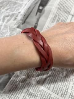 送料無料ハンドメイド 本革 5本編みブレスレット レッドのサムネイル