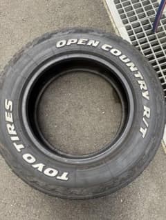 TOYO TIRES OPEN COUNTRY R/T 4本セット 中古のサムネイル