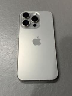 iPhone 15 proのサムネイル