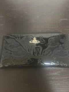 Vivienne Westwood 長財布 ブラック エナメル - メルカリ