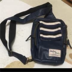 [ちえ様専用]ボディバッグのサムネイル