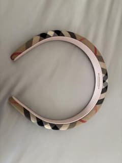 BURBERRY カチューシャ チェック柄 - メルカリ