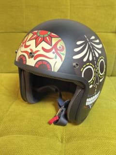 Aria Classic MOD スカルデザインヘルメット Aria Classic MOD スカルデザインヘルメット - メルカリ