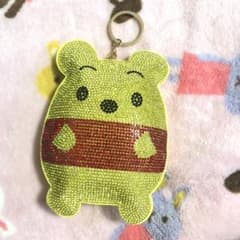 プーさんキラキラキーホルダー大のサムネイル