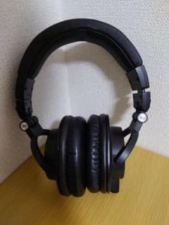 【傷・劣化あり】オーディオテクニカ ATH-M50x ※箱なし 傷・劣化あり】オーディオテクニカ ATH-M50x ※箱なし - メルカリ