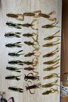 チ*マ様 ダイワチニングワームまとめ売り 27個のサムネイル
