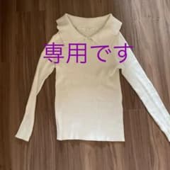 ニット トップスのサムネイル