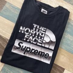 ノースフェイス×supremeのサムネイル