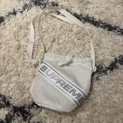 Supreme 23AW ナイロン ロゴ ショルダーバッグ　白　ホワイのサムネイル