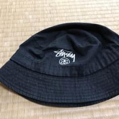 stussy バケットハットのサムネイル