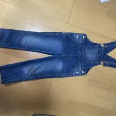 オーバーオールのサムネイル
