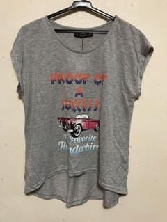 【夏物大処分】グレーTシャツのサムネイル