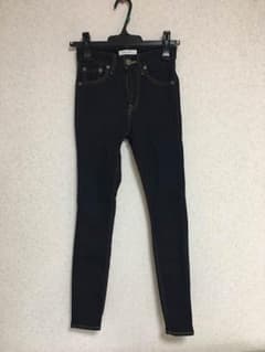 美品♡moussy♡スキニーデニムパンツのサムネイル