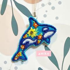 m*i様 ビーズ刺繍 シャチブローチ キーホルダーのサムネイル