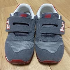 New Balance 373 キッズシューズ グレーのサムネイル