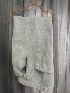 ユニクロCスウェットワイドパンツ　グレー　XLのサムネイル