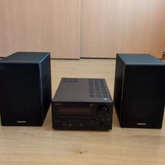 ONKYO CR-N765 DSD Network Component System with D-055 Speakers