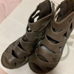 みぃな様専用⭐︎ウェッジヒール　編み上げサンダルのサムネイル