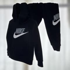 NIKE キッズ ジャージ 上下セットのサムネイル