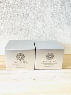 値下げしました♪2個セット！パーフェクトワン 薬用ホワイトニングジェル 75gのサムネイル