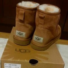 UGG ムートンブーツのサムネイル
