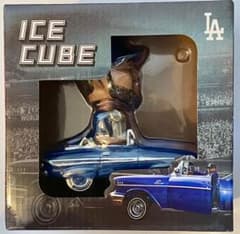 アイスキューブ フィギュア クラシックカー（球場配布） 未開封 ドジャース アイスキューブ ICE CUBE ボブルヘッド 5/12配布
