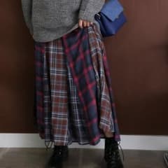 新品未使用！今季KBFチェックロングスカート！のサムネイル