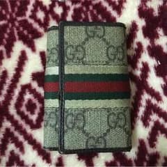 GUCCIキーケースのサムネイル