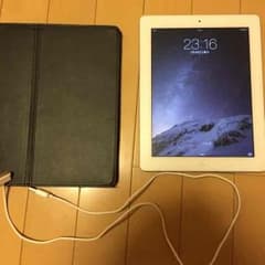 ゴリ様専用iPad第3世代 64G ケース、充電ケーブル付きのサムネイル