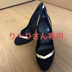 GUCCI パンプス　ブラック　グッチのサムネイル
